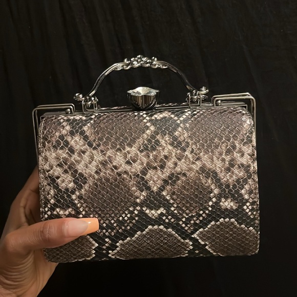 Bella Collection Printed Bag - Picture 3 of 7